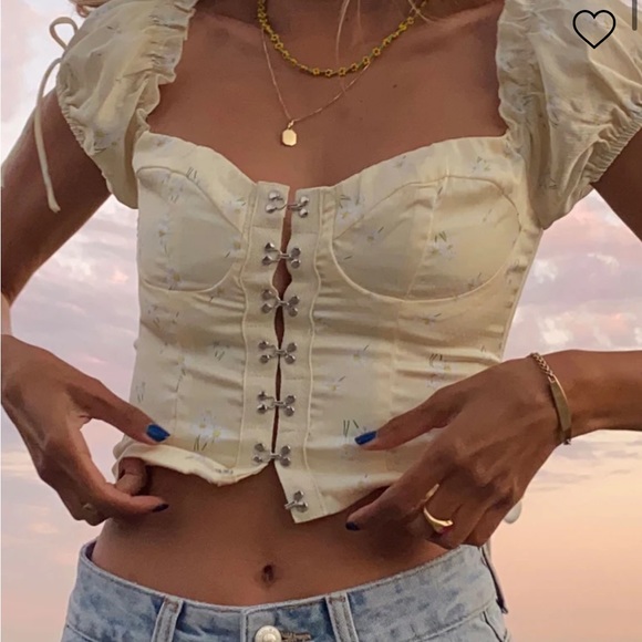 NWT Princess Polly Allyson Top Yellow - Picture 2 of 11